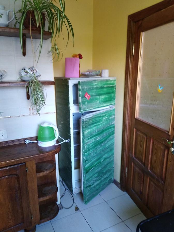 Apartment On Voli Avenue 21 Lutsʼk Екстериор снимка